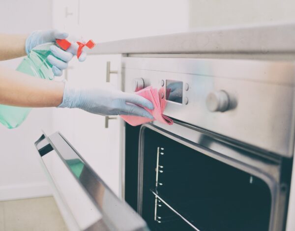 How to do a proper oven cleaning at home-Merci-Cleaning-London