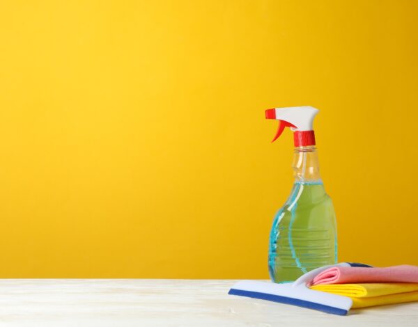 How to clean your bathroom effectively-Merci-Cleaning-London