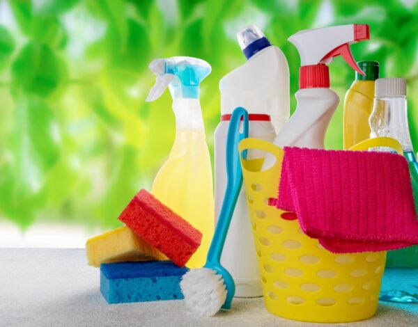7 cleaning tools every household must have-Merci-Cleaning