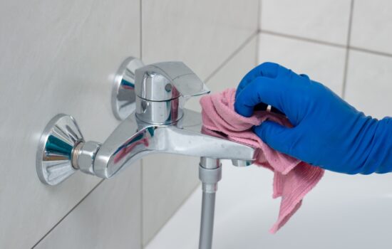 How to remove hard water stains in your bathroom-Merci-Cleaning-London