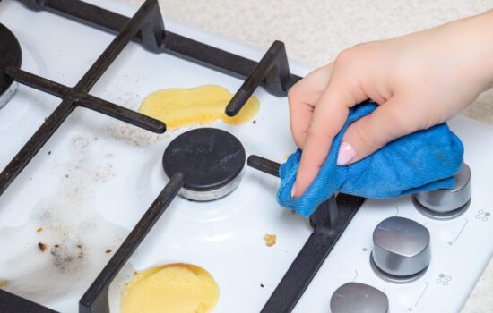 How to get rid of the grease in your home-Merci-Cleaning-London